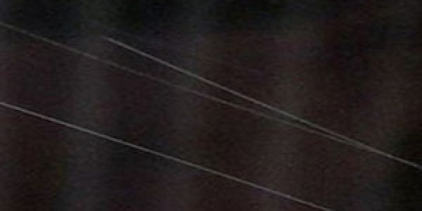 Minor scratches /  Surface marks
