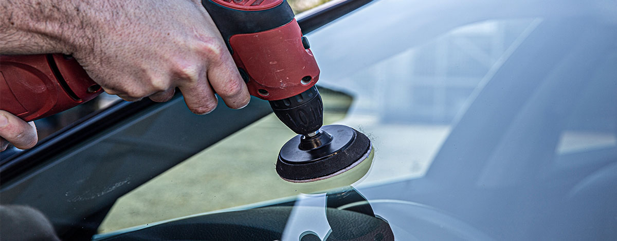 windscreen_polishing